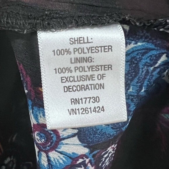 Black floral sheer overlay half button dress size XL - Picture 7 of 7